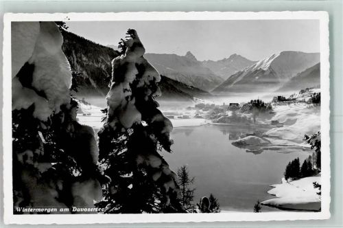 Davos Dorf Wintermorgen am Davosersee