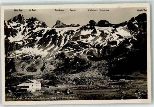 Auberge de Salanfe Pension des Dents du Midi