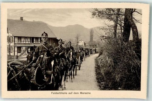 8500 Frauenfeld Foto AK Feldartillerie auf dem Marsche