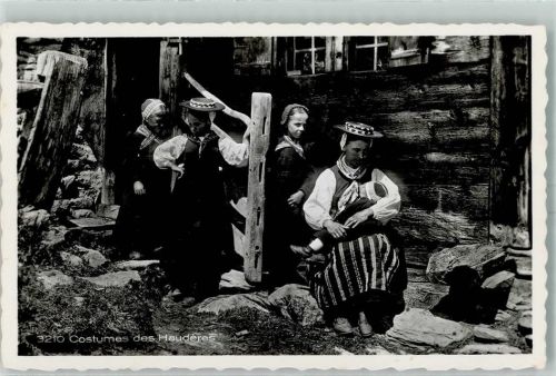 Evolène Costume des Hauderes Bauernfamilie