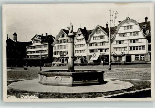 Gais Dorfplatz Brunnen