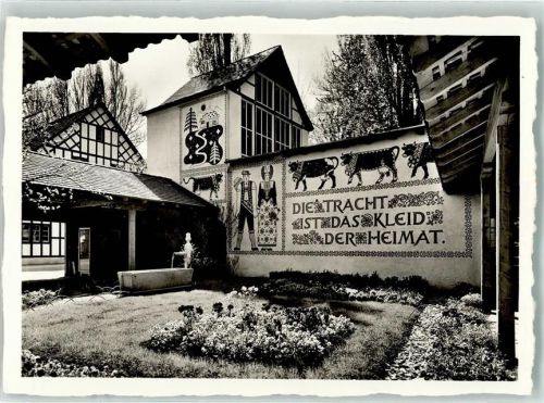 Zürich Landesausstellung 1939 Im Trachtenhof