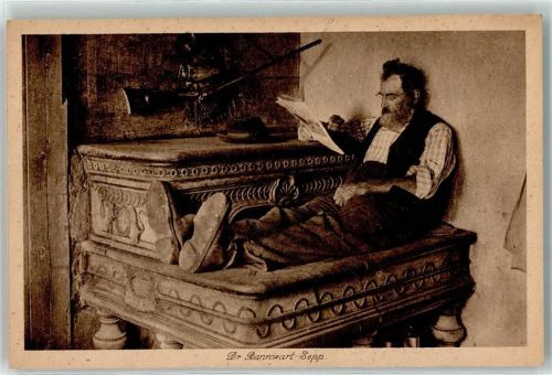 Bern Der Bannwart Sepp auf der Ofenbank