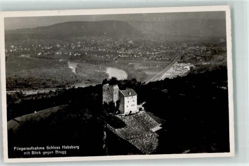 Habsburg Fliegeraufnahme Schloss