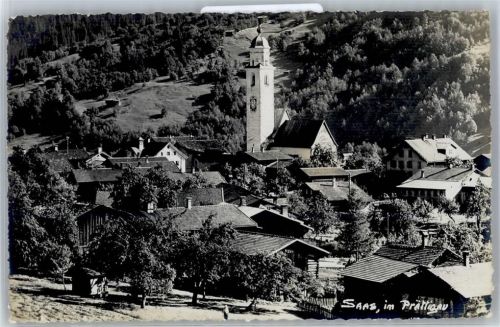 Saas im Prättigau Blick zur Kirche