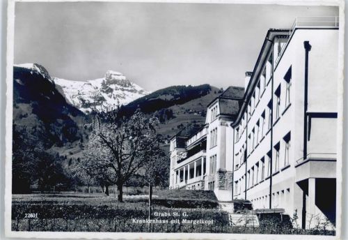 9472 Grabs - Krankenhaus, Berge