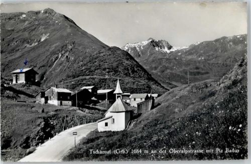 Tschamut Oberalpstrasse