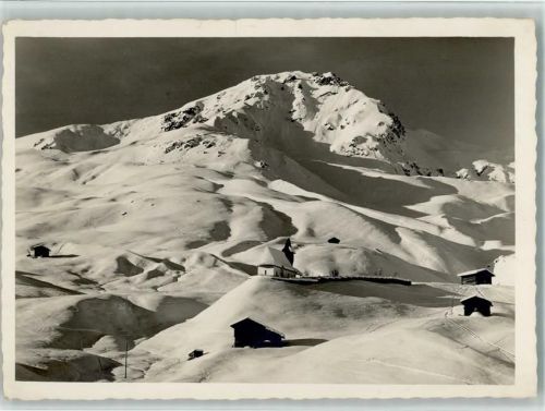 Arosa Bergkirchli mit Weisshorn Winteraufnahme