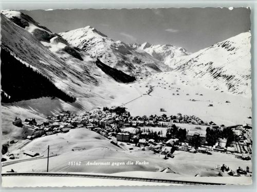 Andermatt gegen die Furka Winter