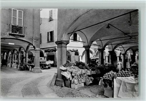Lugano Portici di Via Pessina Markthalle