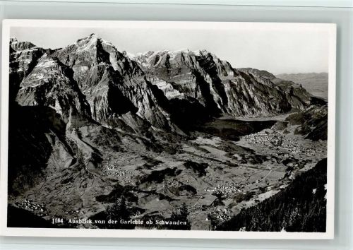 Schwanden GL Ausblick von der Garichte ob Schwanden