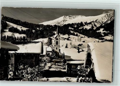 Lenk im Simmental Dorfstrasse Wistätthorn Winter