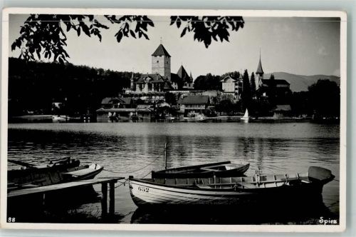 Spiez Schloss Boote
