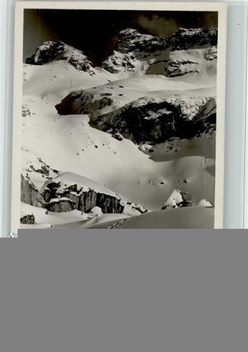 Schwanden GL Kleiner Kärpf Grosser Kärpf im Winter