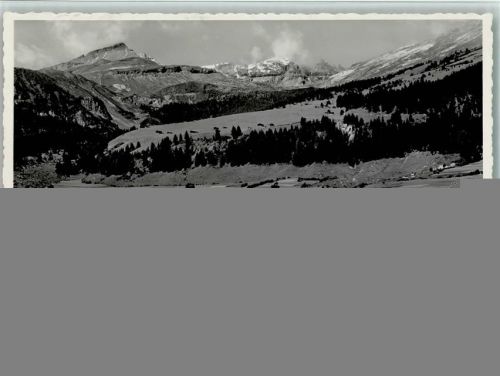 Flims Waldhaus gegen den Segnespass