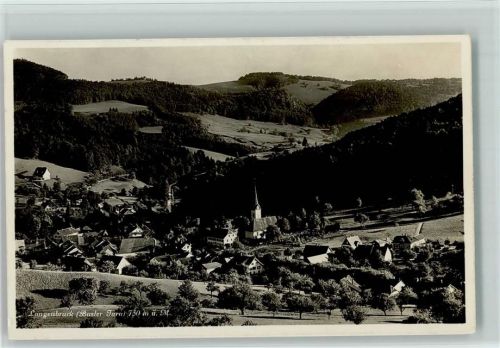 4438 Langenbruck - Panoramaansicht Kirche