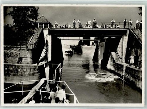 4302 Augst BL - Einfahrt in die Schiffahrtsschleuse