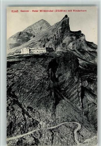 Rinderhorn Gemmi Hotel Wildstrubel mit Rinderhorn