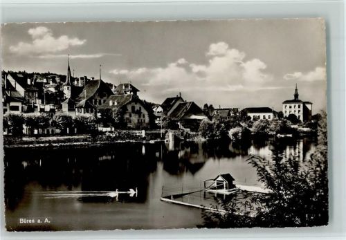Büren an der Aare Die Aare und Schwäne