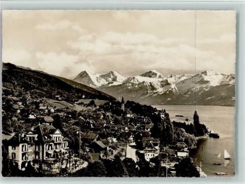 Hilterfingen Ortsansicht Thunersee