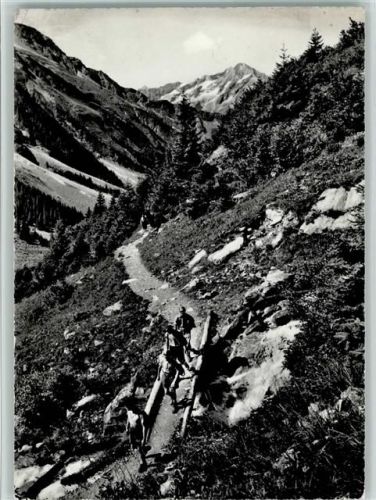 Maderanertal mit Bristenstock