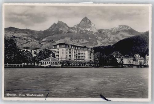 6440 Brunnen - Hotel Waldstätterhof