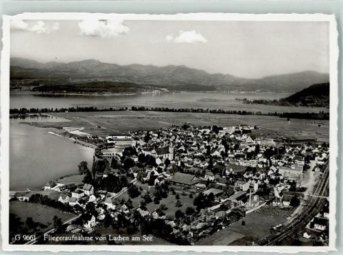 8853 Lachen SZ Gebrauchsspuren Fliegeraufnahme