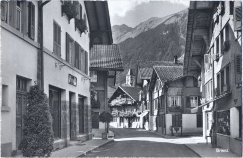 um 1950/60 - Brienz, Kanton Bern, Dorfpartie (village part), Ansicht (view), Schweiz,H.C. Mäder AKU2