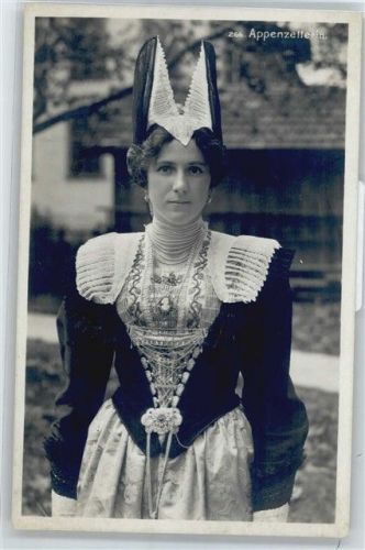 9050 Appenzell Hirschberg - Trachten AKU2