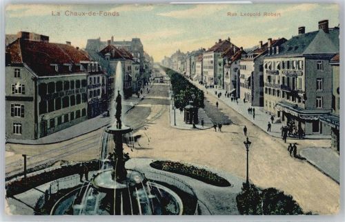2300 La Chaux-de-Fonds Valanvron - Rue Leopold Robert, Brunnen AKU2