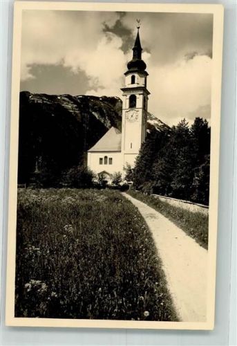 7502 Bever - Kirche