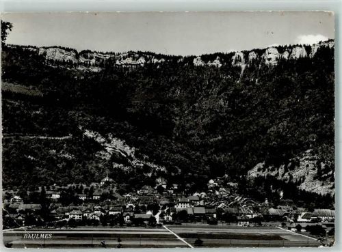 1446 Baulmes Gebrauchsspuren Fliegeraufnahme