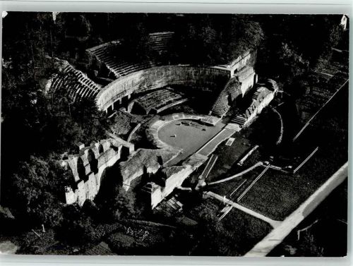 4302 Augst BL - Augusta Raurica Römisches Theater 2. Jh. n. Chr. Amphitheater aus dem 1. Jh. n. Chr. Luftaufnahme