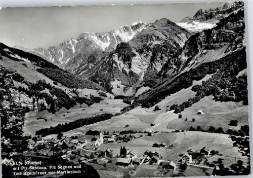 8767 Elm - Gesamtansicht, Piz Sadona, Piz Segnes, Tschingelhörner