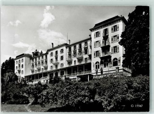 2532 Magglingen Macolin Gebrauchsspuren Eidg. Turn und Sportschule Statue Lärchenplatz