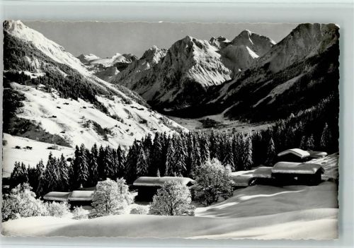Parsenn - Auf der Route Weissfluhjoch-Klosters Blick auf die Silvretta-Gruppe Winteraufnahme