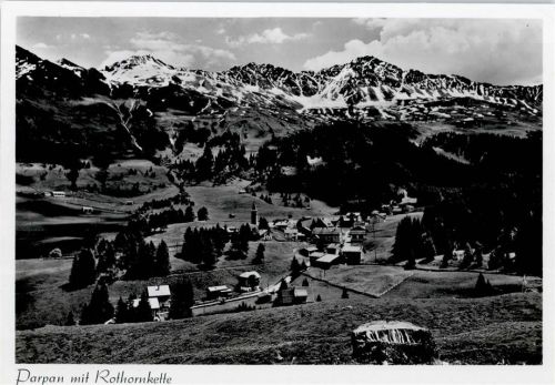 7076 Parpan - Gesamtansicht, Rothornkette