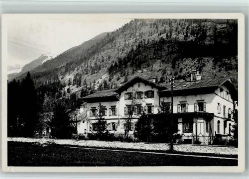 7502 Bever - Kinderheim