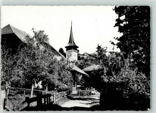 3665 Wattenwil - Blick zum Kirchturm