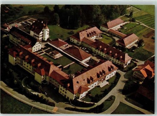 3132 Riggisberg - Mittelländisches Pflegeheim Flugaufnahme