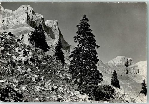 Aufstieg zur Rugghubelhütte Hüttenstempel Rigidalstöcke