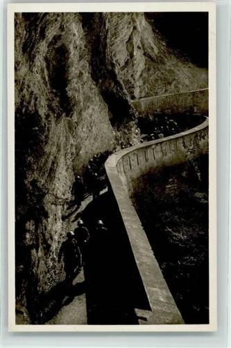 7306 Fläsch 1934 - Festung St. Luzisteig Marschierende Truppe der Schweizer Armee auf der Galerie Kantinenstempel