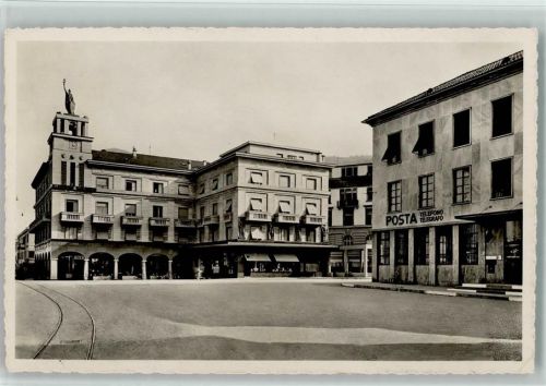 6830 Chiasso - Piazza Centrale Posta