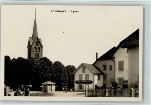 l´Eglise 1929 Foto AK Coffrane I Eglise,Straßenansicht mit Kirchturm, gute Erhaltung AK