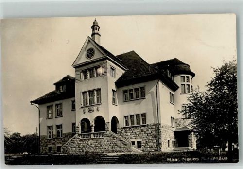 6340 Baar Foto AK feldpost Feld-Batterie 42 Neues Schulhaus
