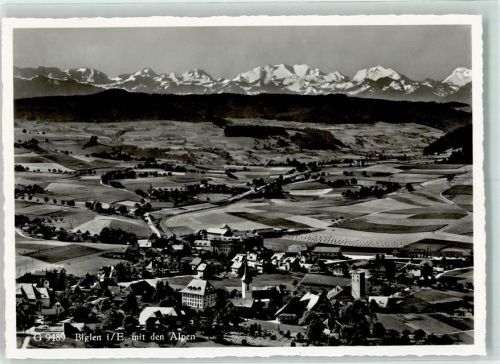 3507 Biglen Gebrauchsspuren Biglen mit den Alpen