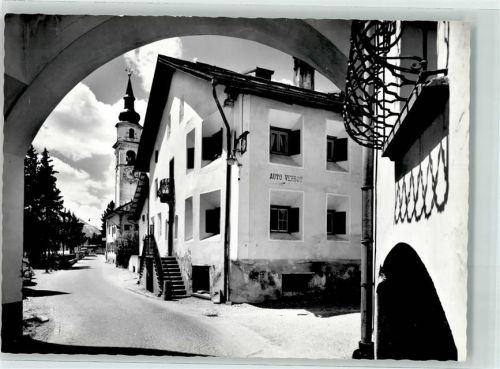 7502 Bever - Dorfpartie Kirche