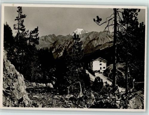 7532 Tschierv - Berggasthaus Süsom Givé Ofenpasshöhe Ausblick von einem Spazierweg auf dem Ortler