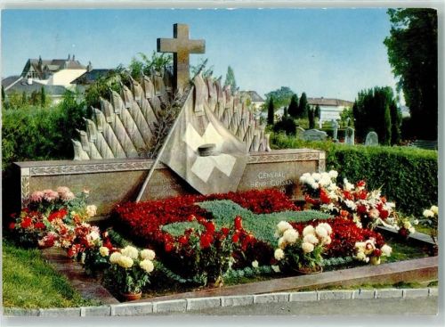 1009 Pully - Guisan Denkmal