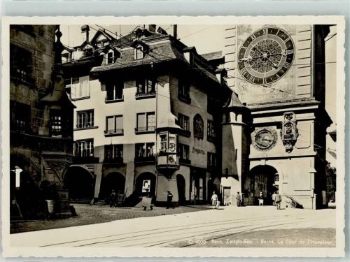 3000 Bern Berne - Marktgasse mit Zeitglockenturm Oldtimer